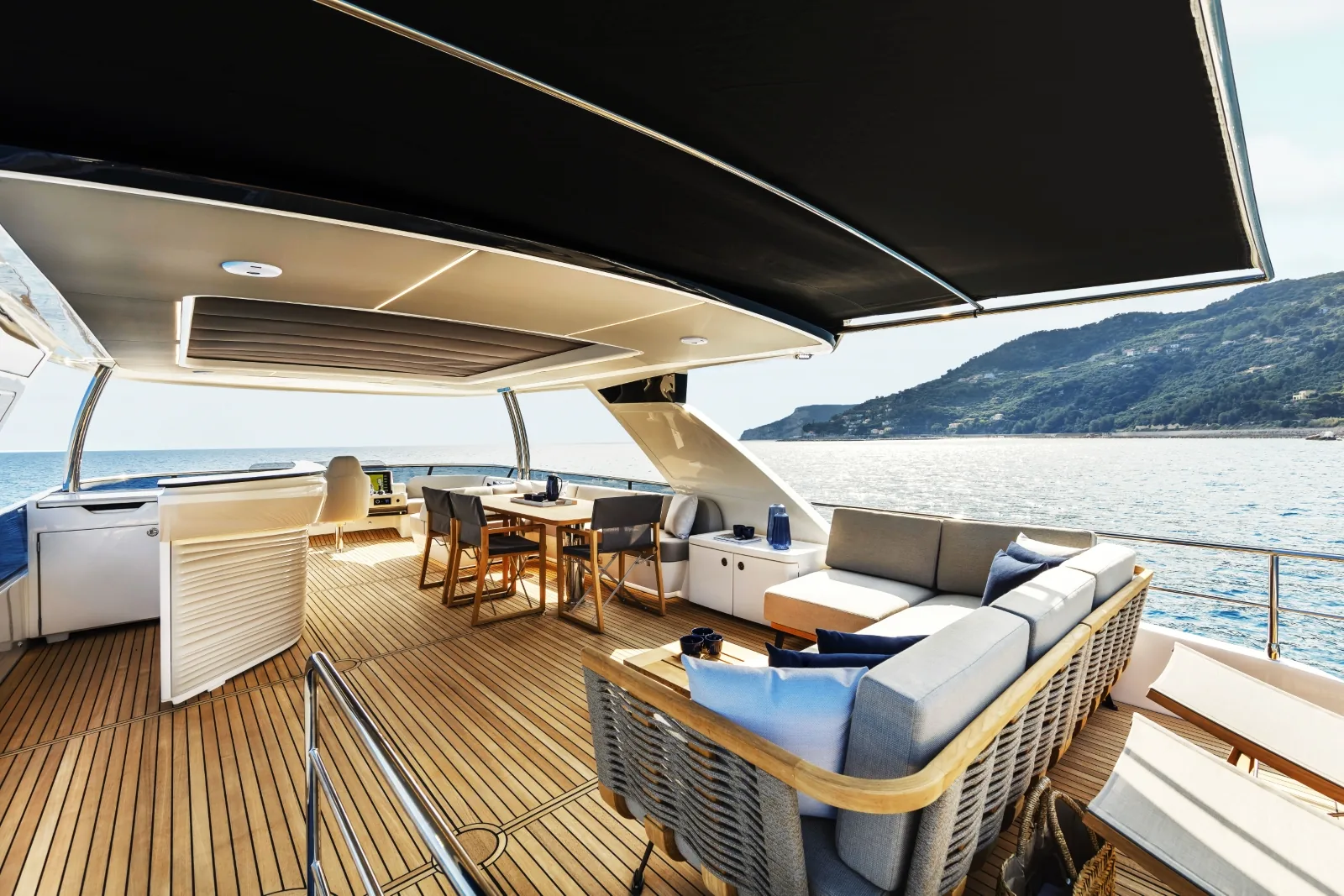 A4A - photo 13 location yacht Cannes