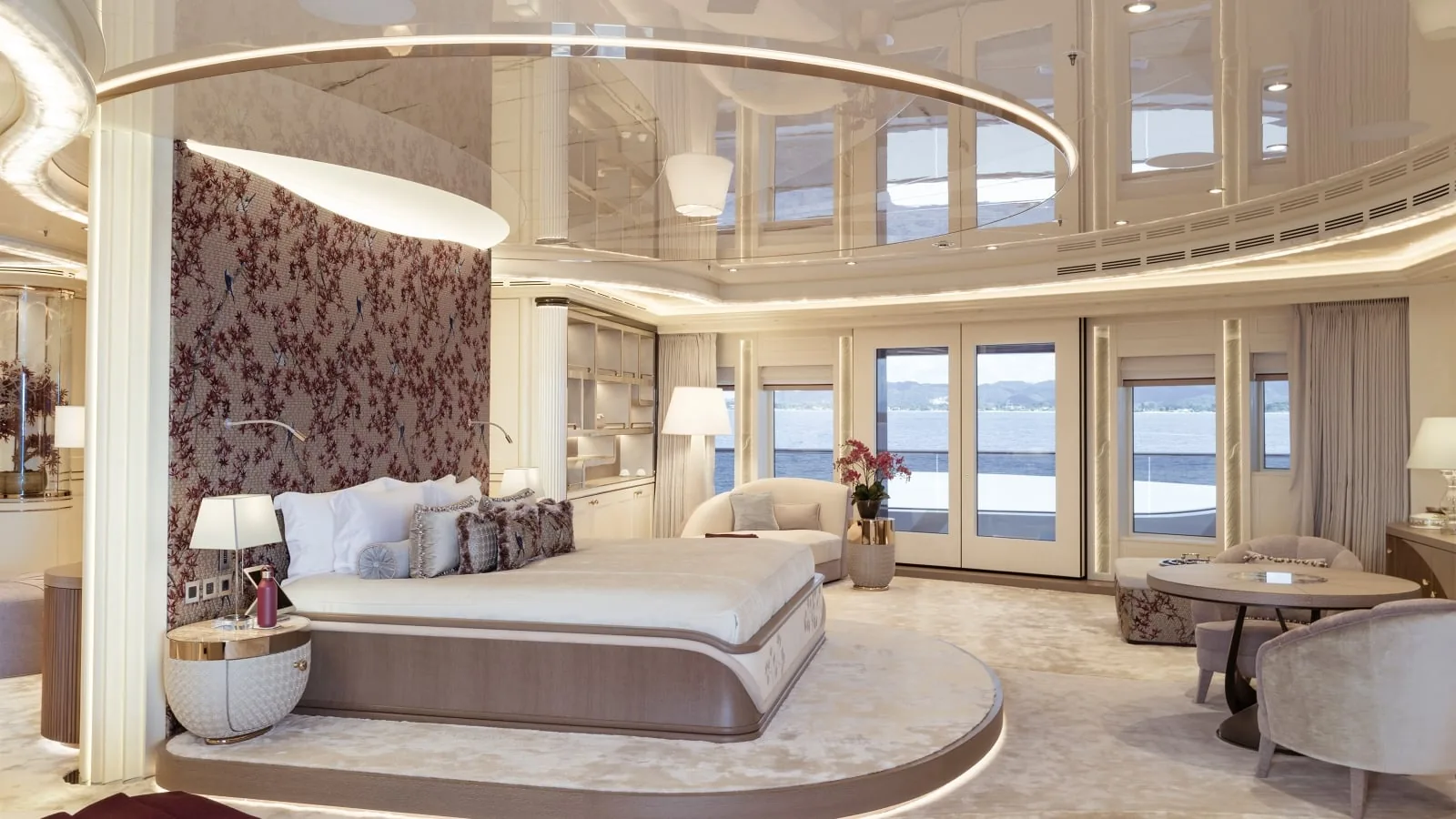 AHPO - photo 17 location yacht Cannes