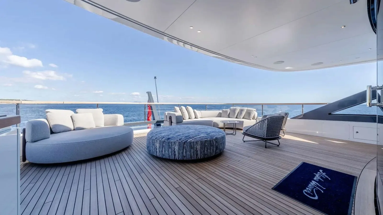 ALPHA WAVES - photo 16 location yacht Cannes