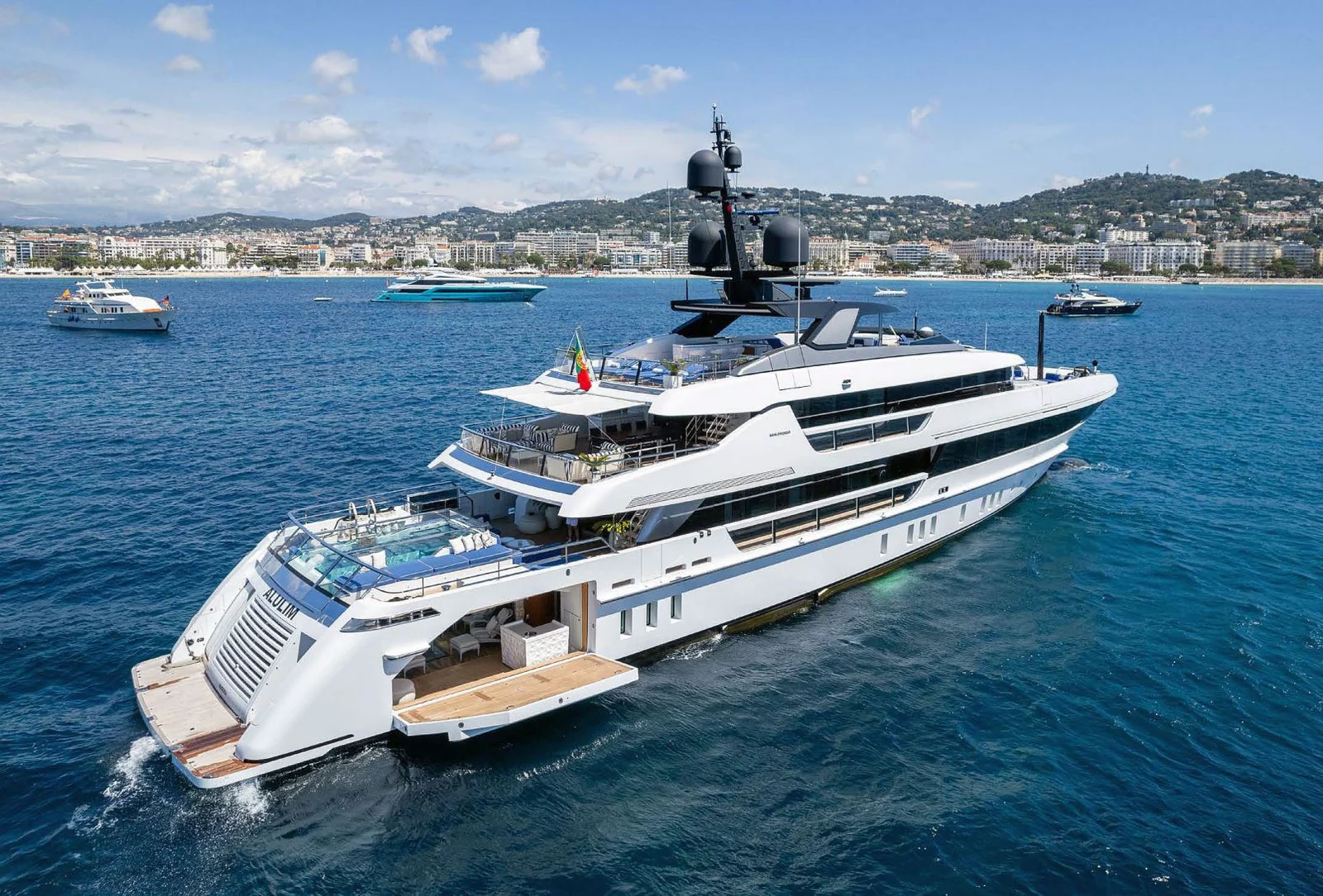 Alulim, photo 14 location yacht Cannes
