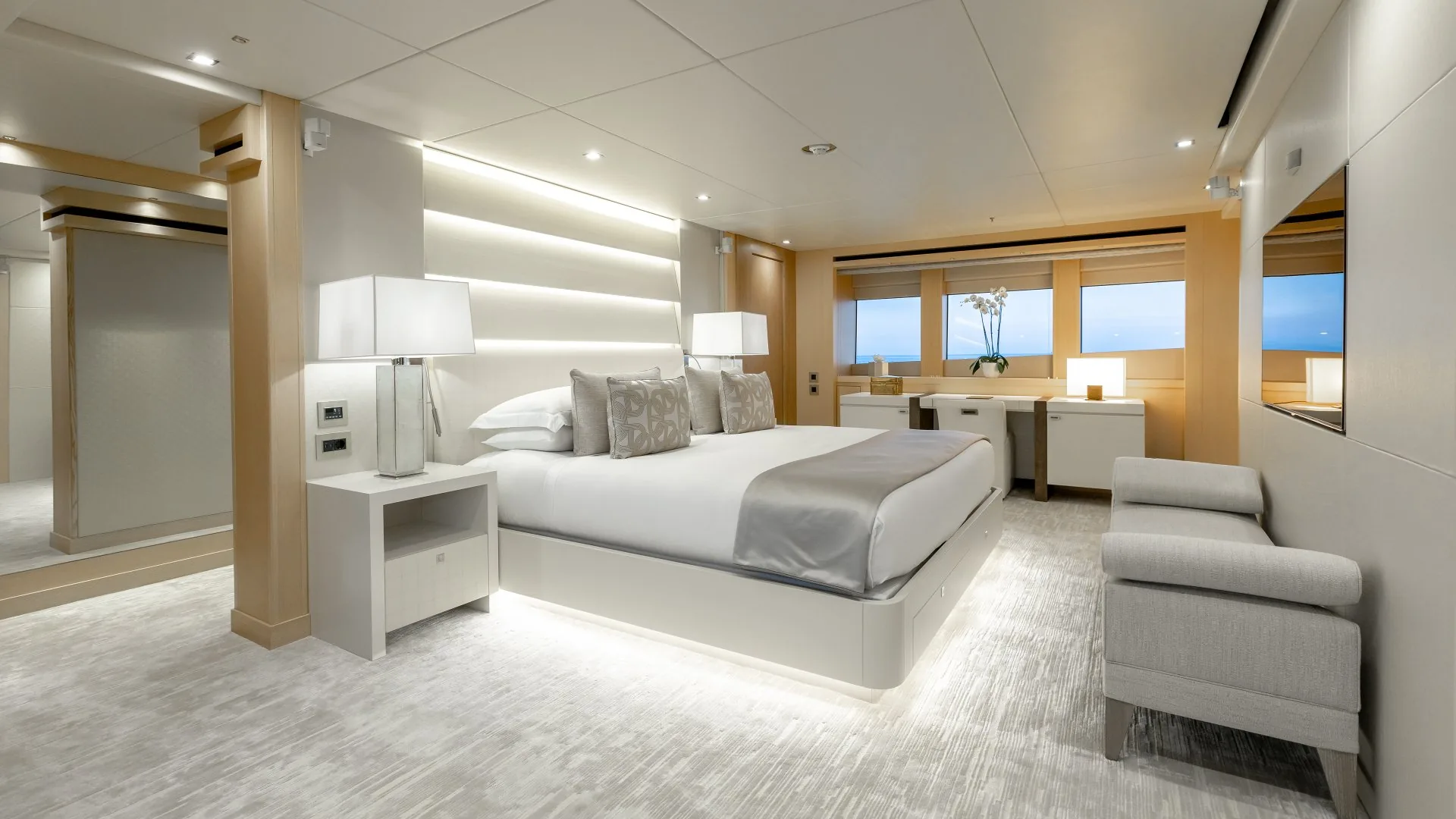 ARADOS - photo 22 location yacht Cannes