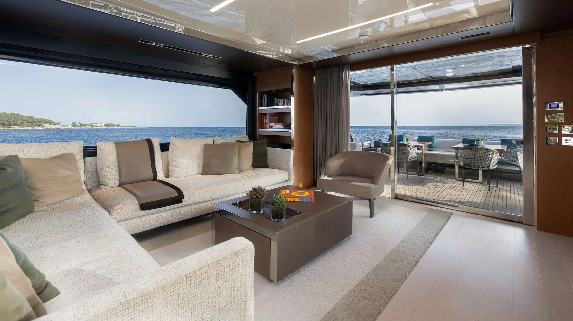 Ariyas, photo 16 location yacht Cannes
