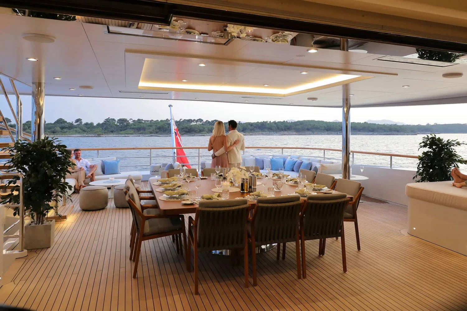 ARTISAN - photo 19 location yacht Cannes