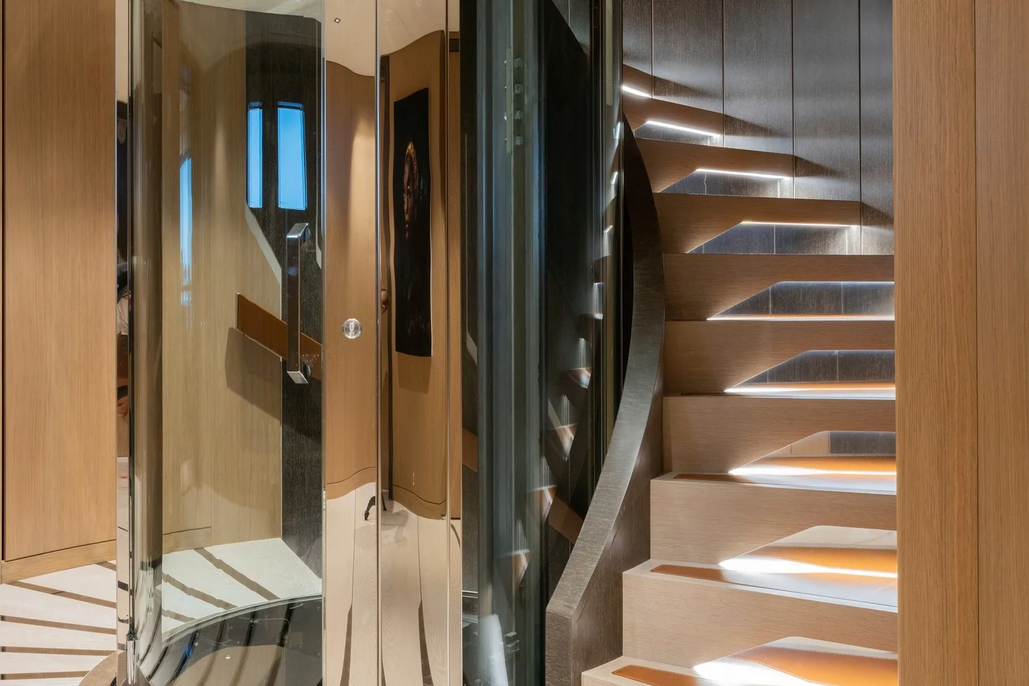 ARTISAN - photo 27 location yacht Cannes