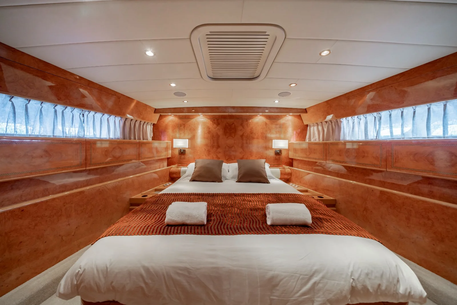 Baoli, photo 22 location yacht Cannes