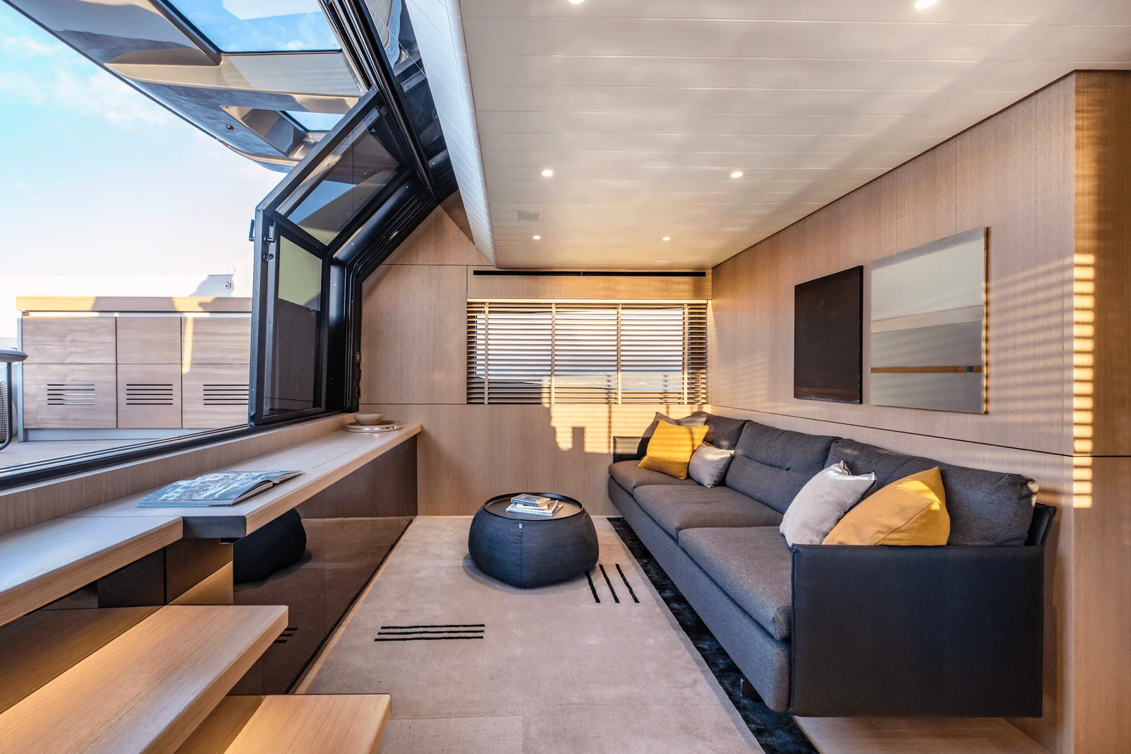 Bluegame BG62, photo 17 location yacht Cannes