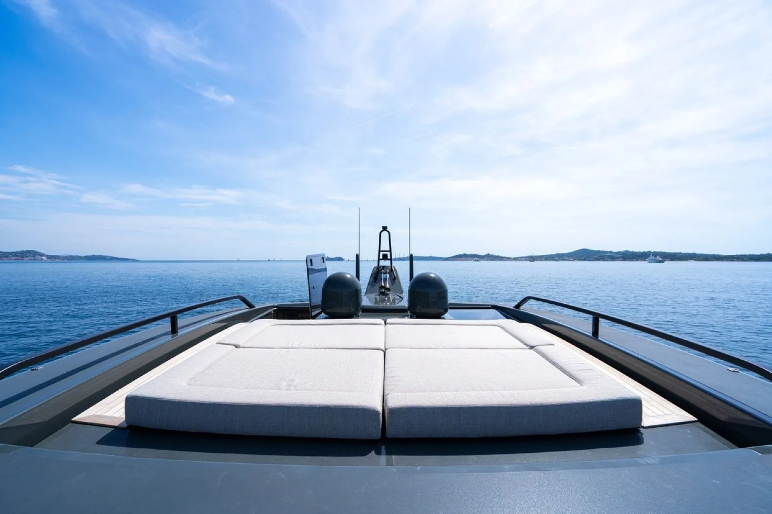 BLUEGAME BGX63 - photo 12 location yacht Cannes