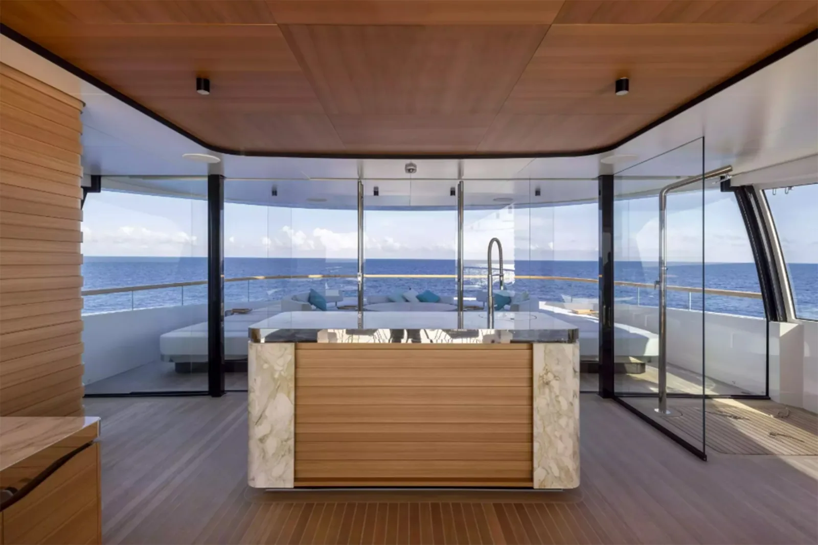 C - photo 25 location yacht Cannes