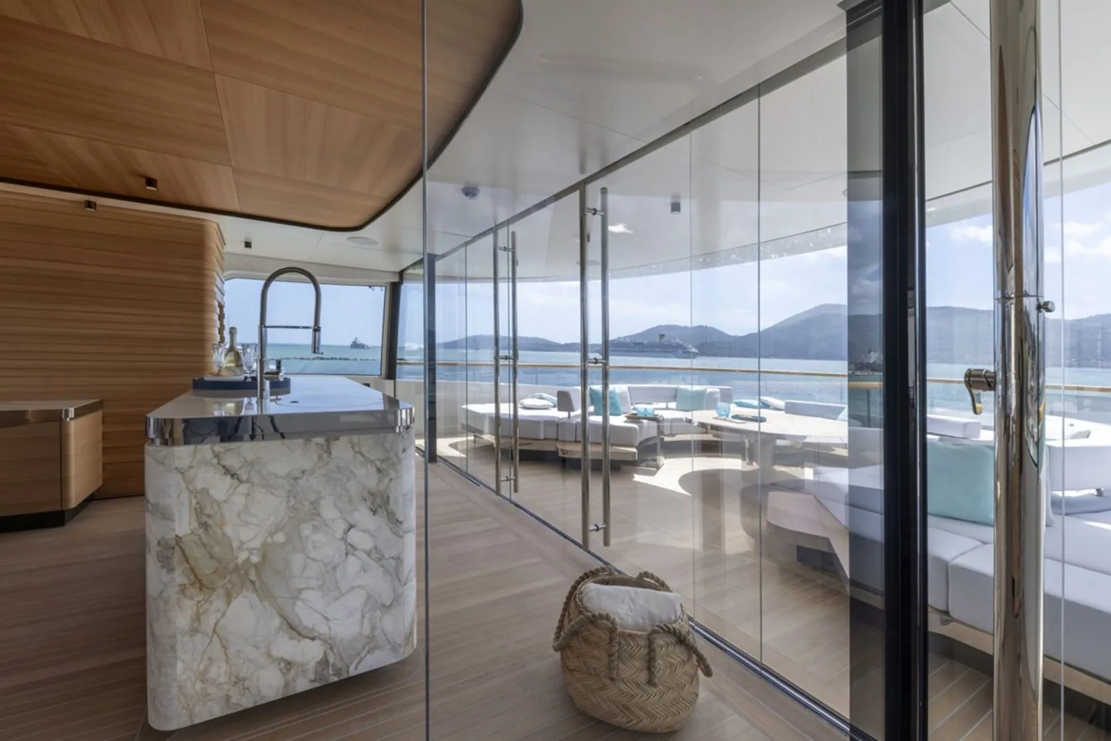 C - photo 26 location yacht Cannes