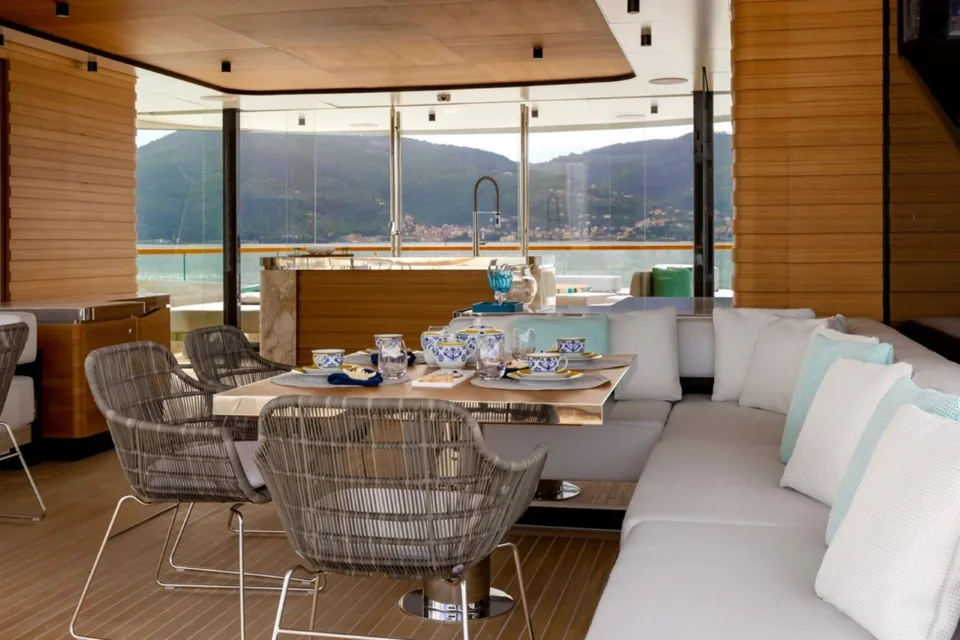 C - photo 27 location yacht Cannes