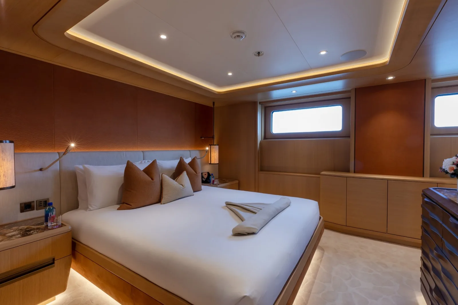 COME TOGETHER - photo 33 location yacht Cannes