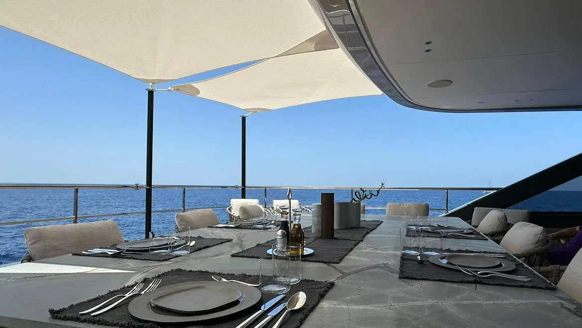 Cosmico, photo 15 location yacht Cannes