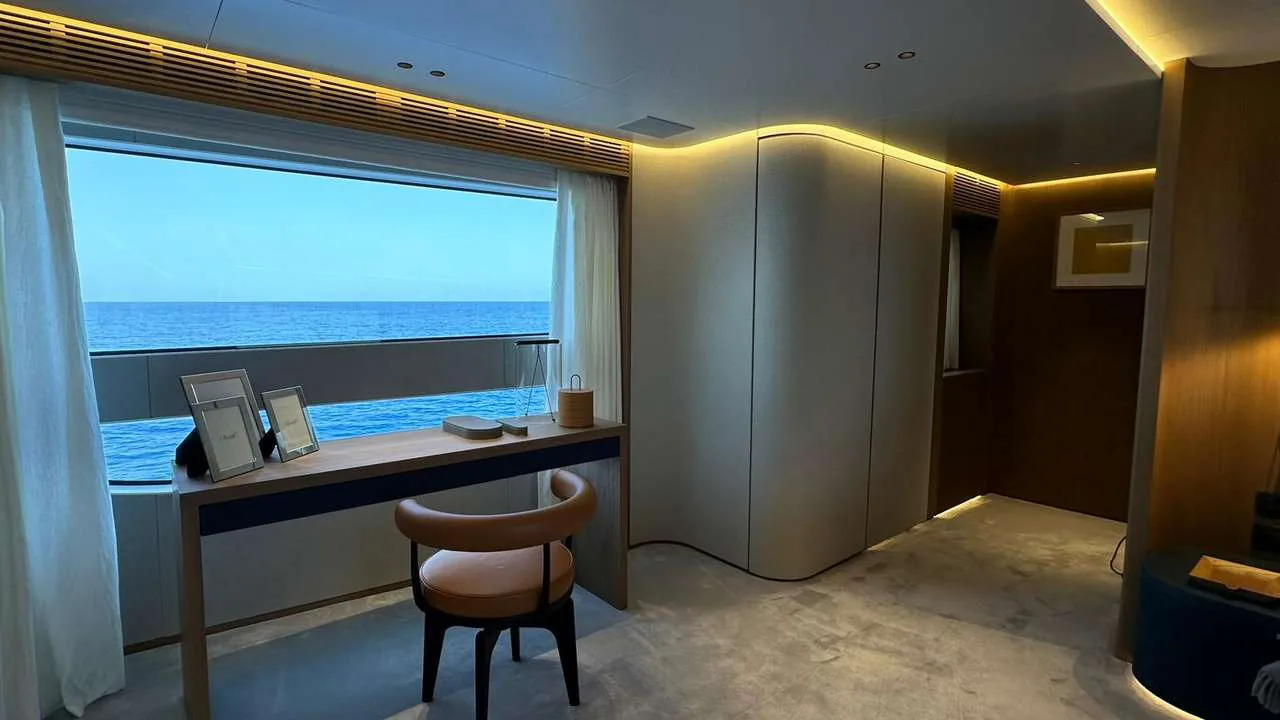 Cosmico, photo 32 location yacht Cannes