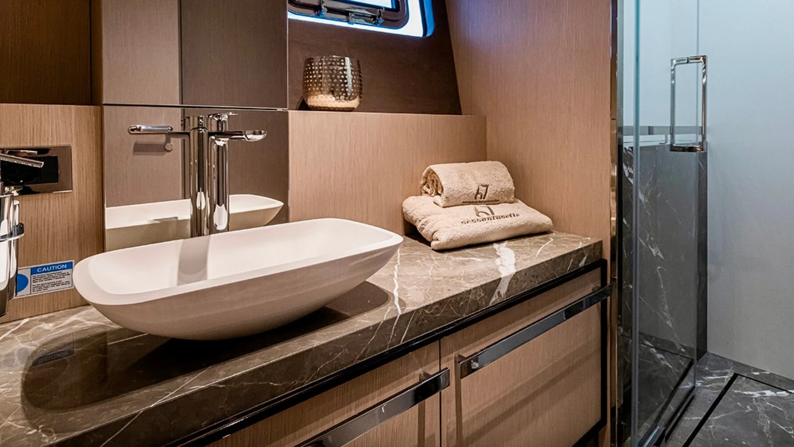 Cranchi 67 Settantotto, photo 18 location yacht Cannes