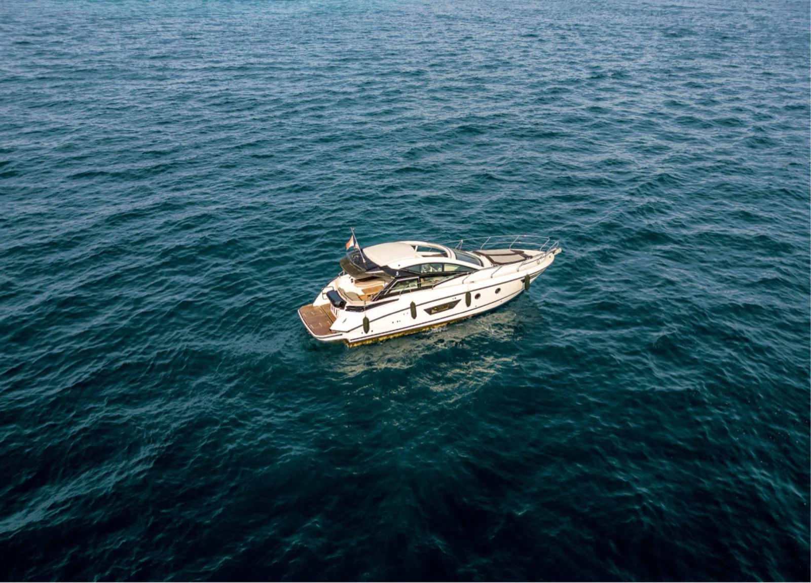 Daj, photo 1 location yacht Cannes