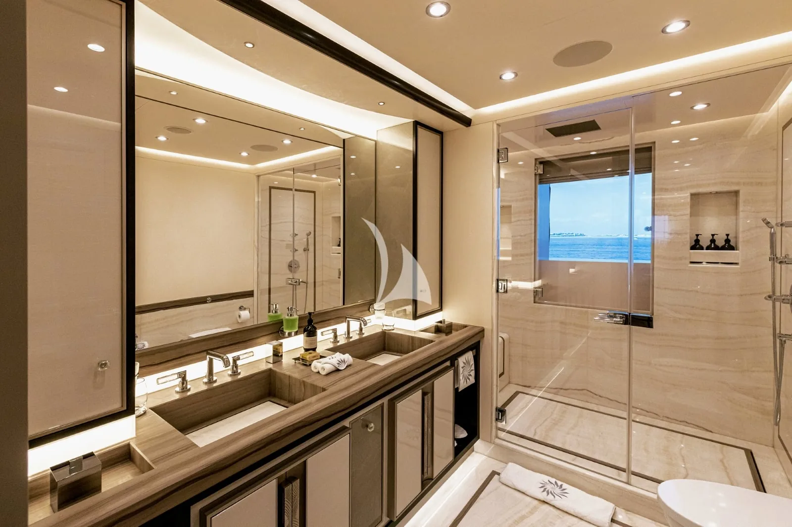 DAR - photo 41 location yacht Cannes