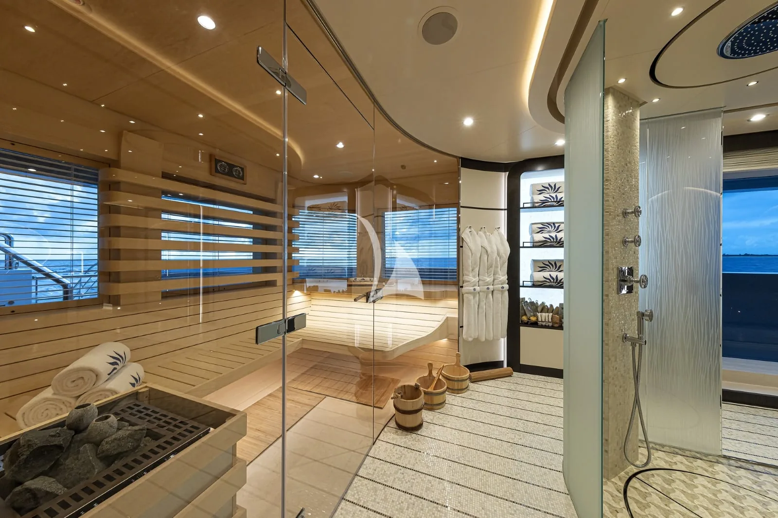 DAR - photo 49 location yacht Cannes
