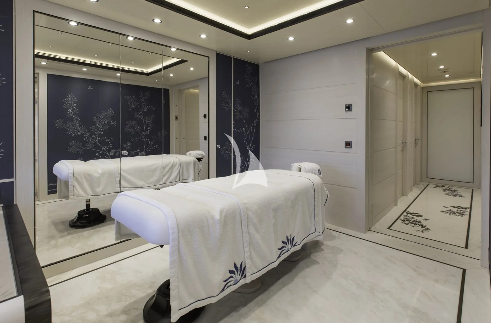DAR - photo 52 location yacht Cannes