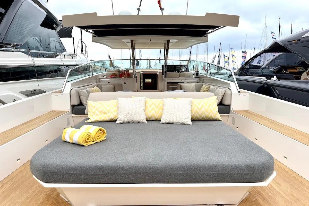 Delta 60 Open, photo 14 location yacht Cannes