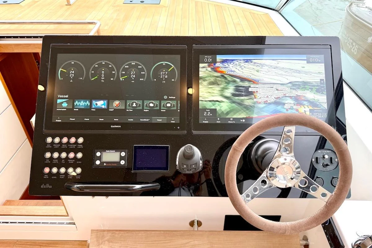 Delta 60 Open, photo 22 location yacht Cannes