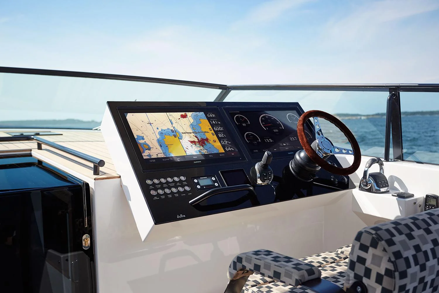 Delta 60 Open, photo 39 location yacht Cannes