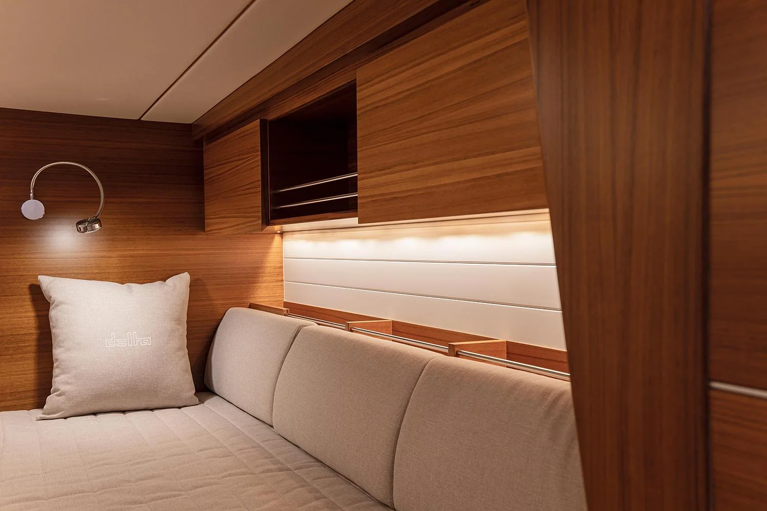 Delta 60 Open, photo 41 location yacht Cannes