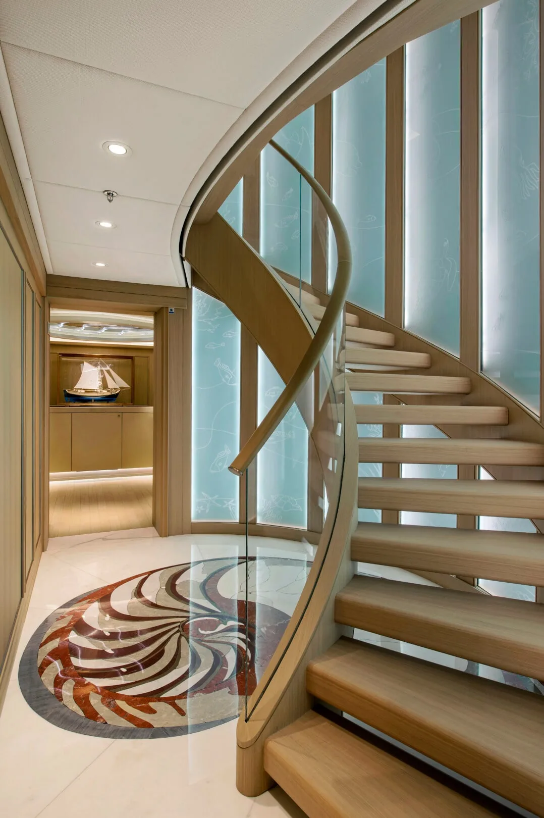 DREAM - photo 15 location yacht Cannes