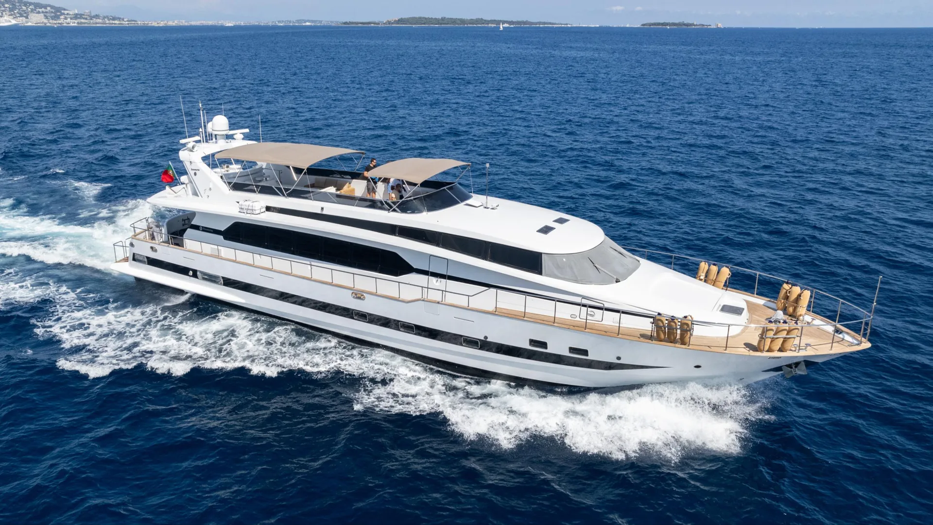 Faith, photo 1 location yacht Cannes