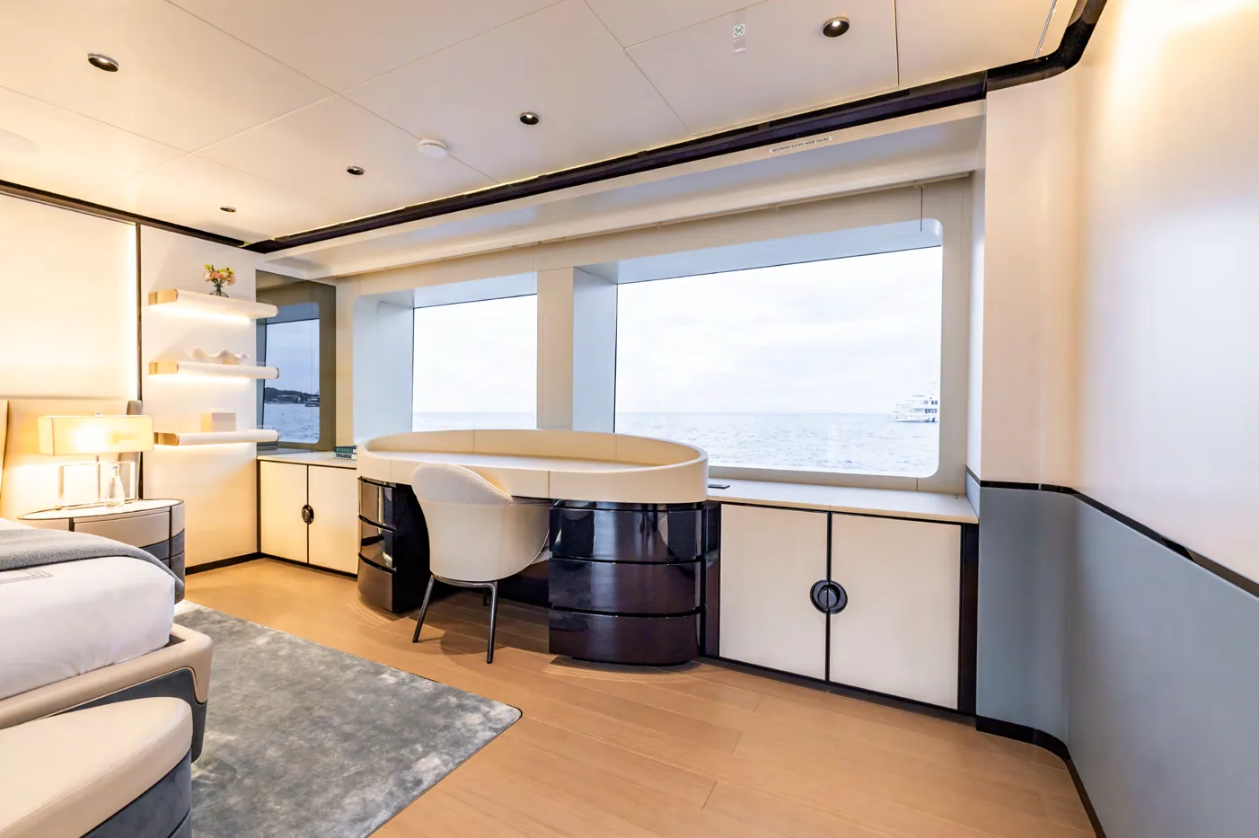 Felicita, photo 16 location yacht Cannes