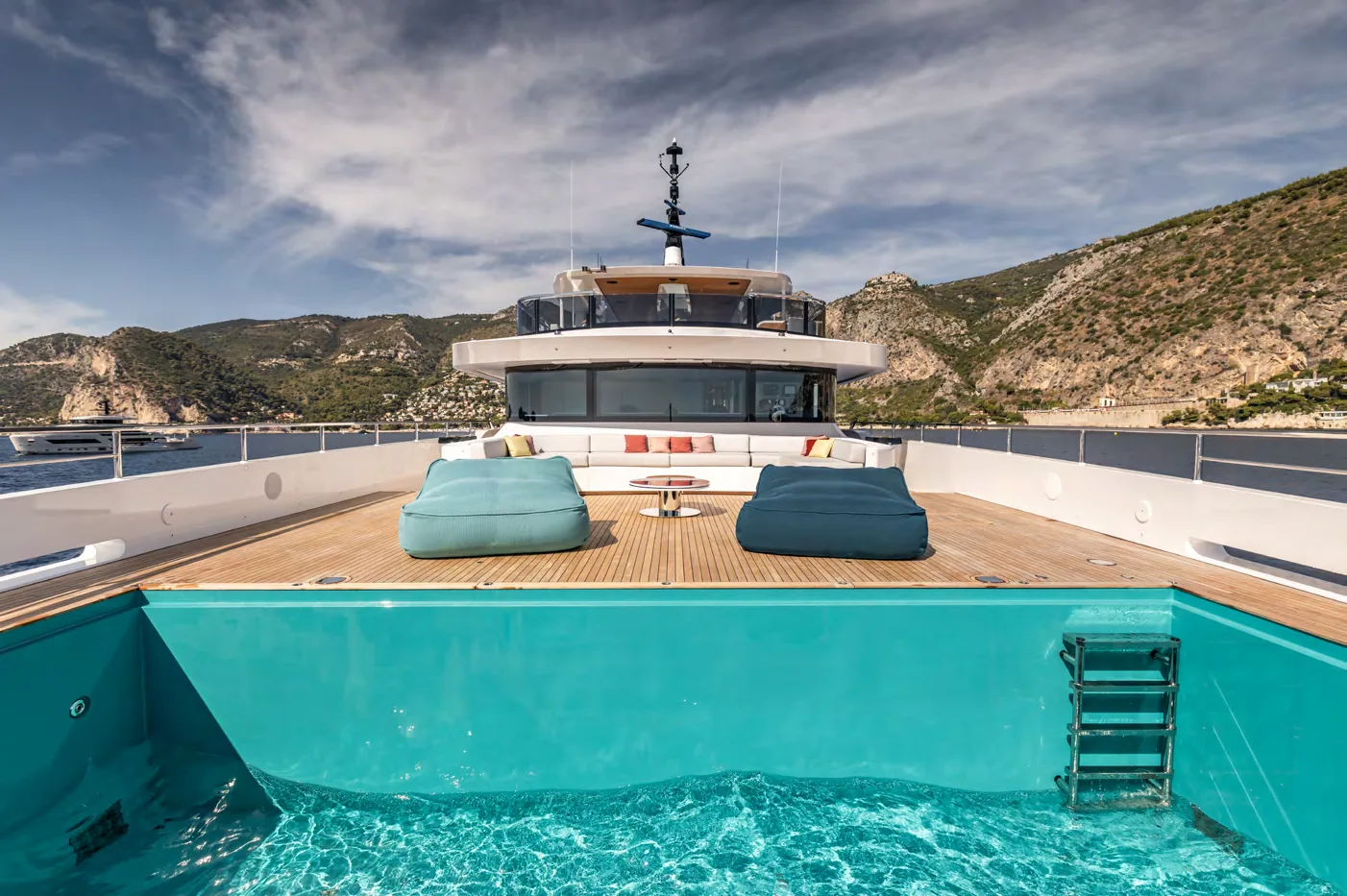 Felicita, photo 37 location yacht Cannes