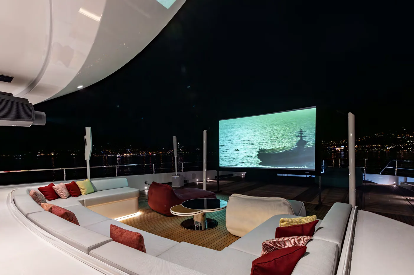 Felicita, photo 39 location yacht Cannes