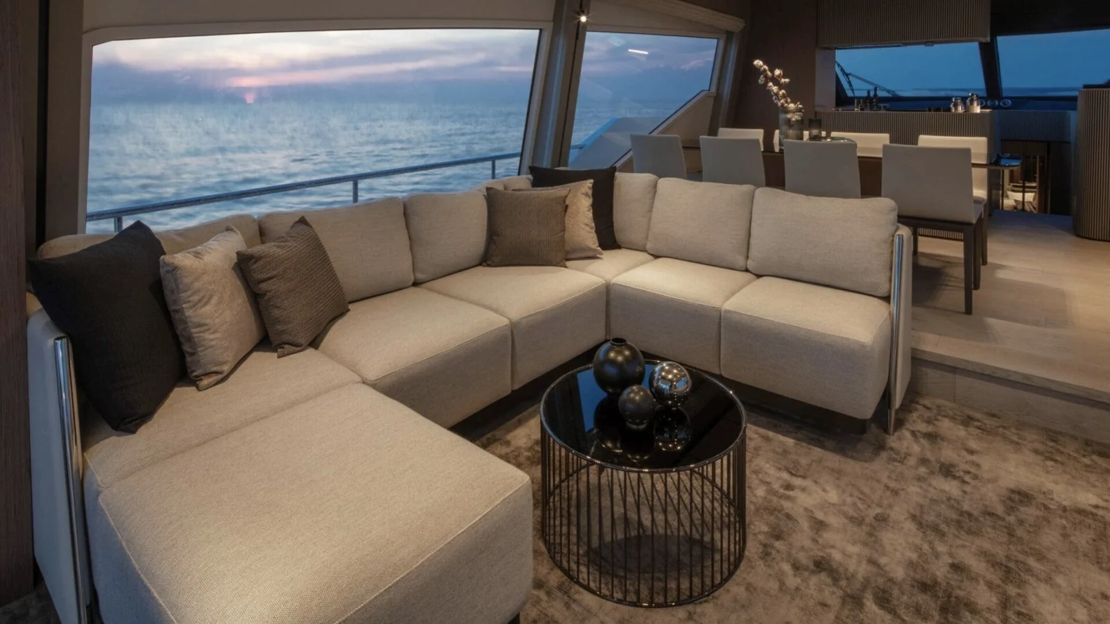 Ferretti 720 (Breeze), photo 15 location yacht Cannes