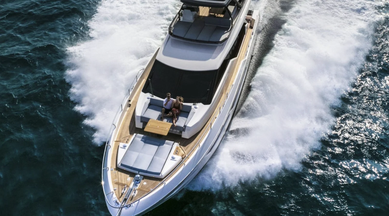 Ferretti 720 (Breeze), photo 19 location yacht Cannes