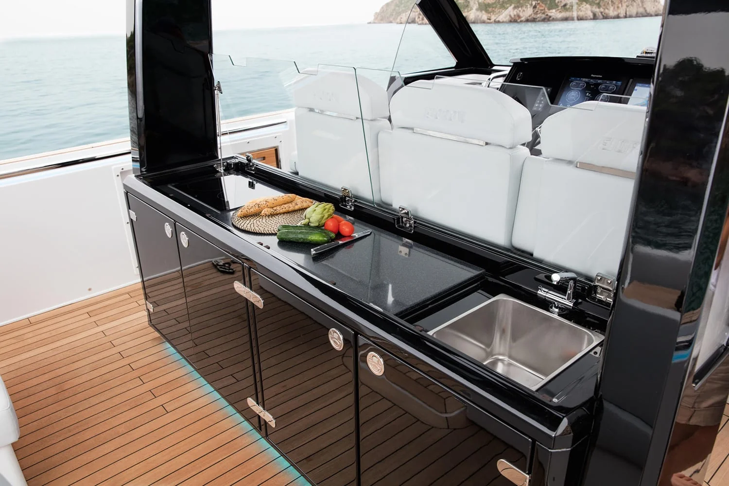 Fjord 44 Open, photo 14 location yacht Cannes