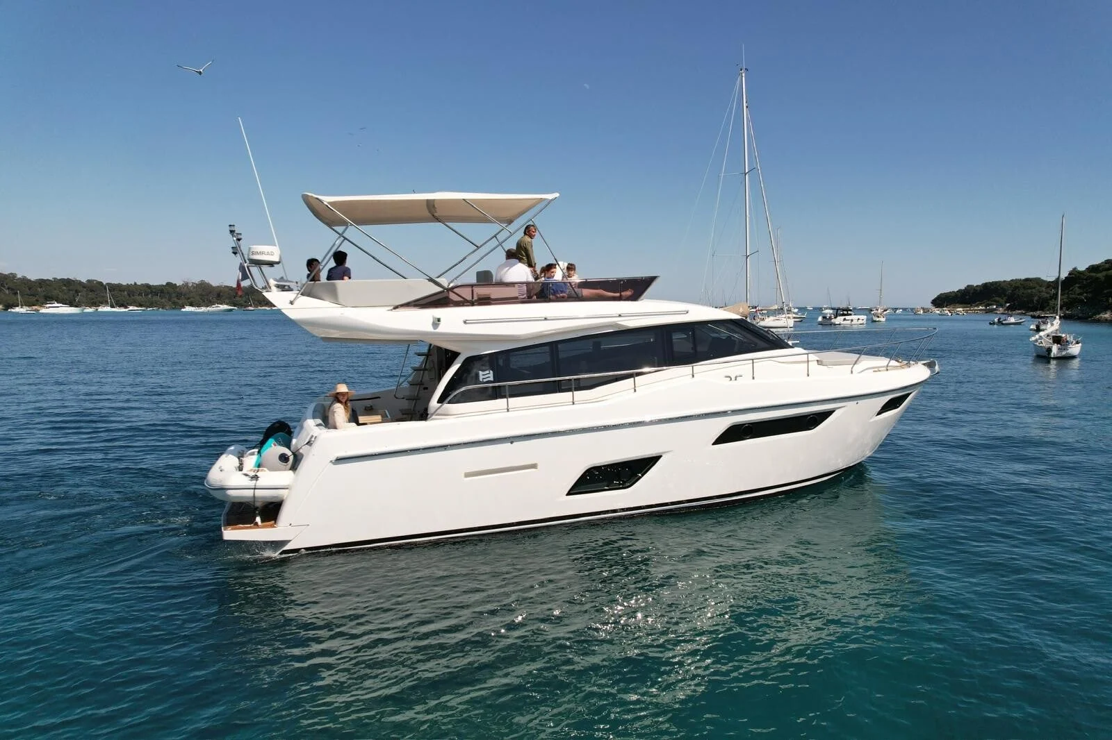 Greenline 45 Coupe, photo 5 location yacht Cannes