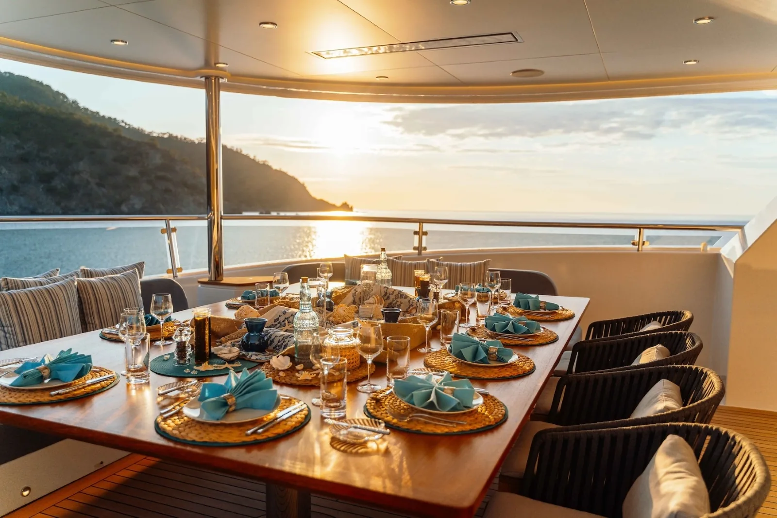 HEEUS - photo 20 location yacht Cannes