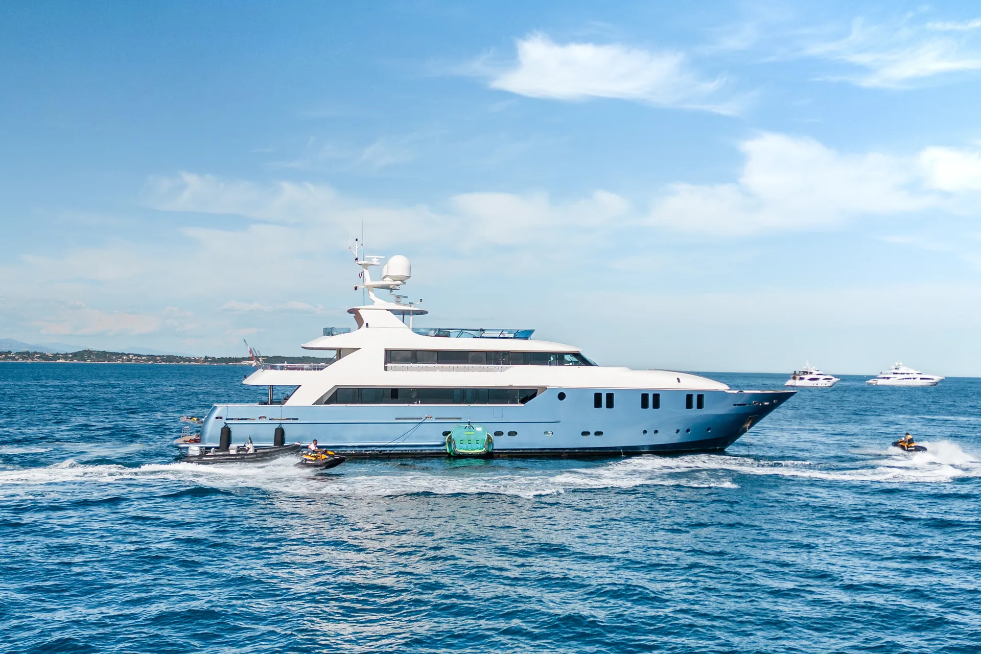 Irama, photo 2 location yacht Cannes