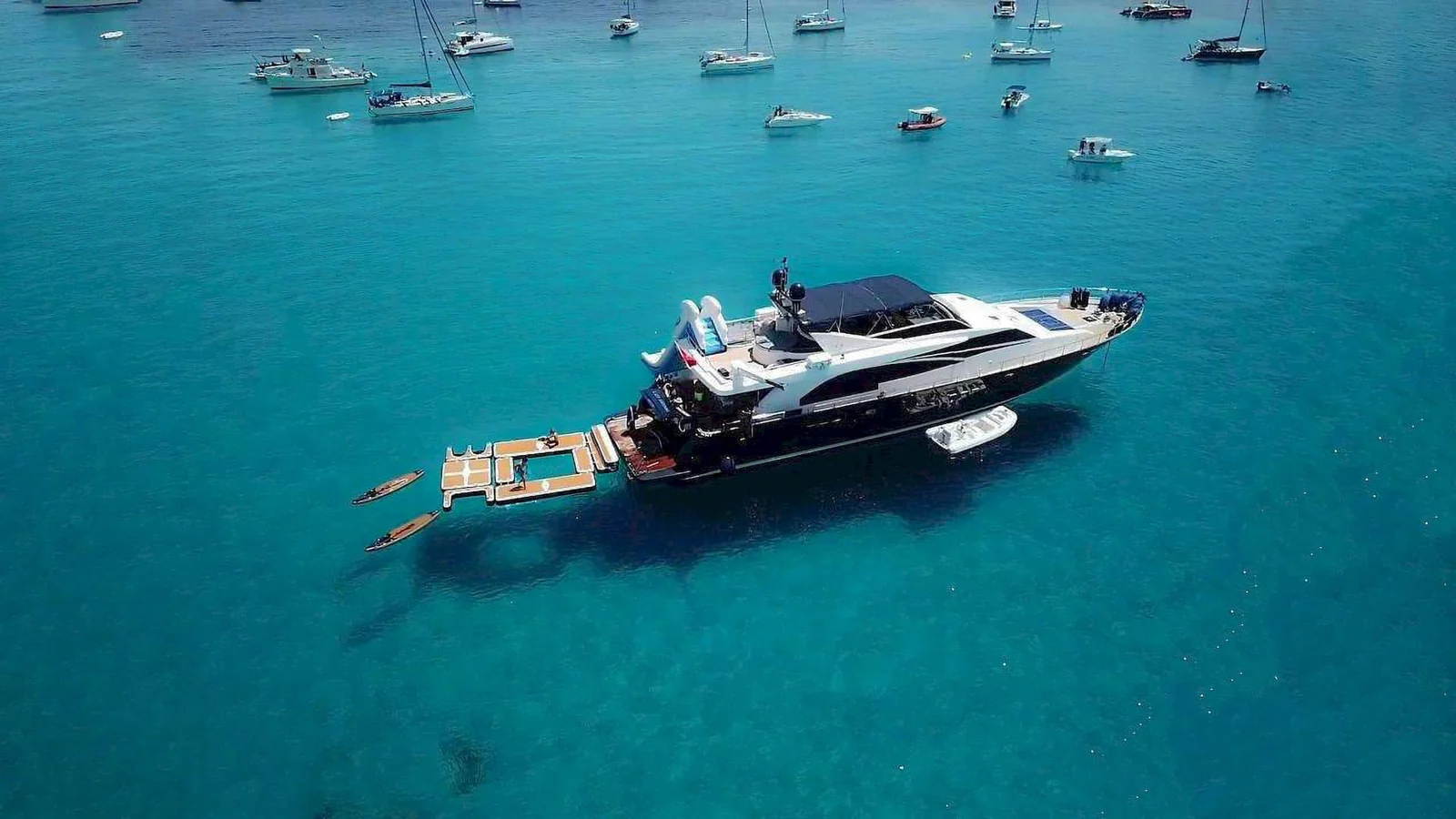 Lady Amanda, photo 2 location yacht Cannes