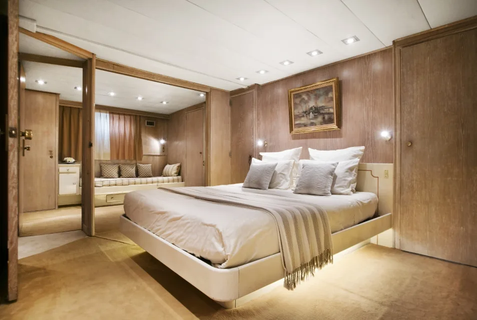 LADY JERSEY - photo 15 location yacht Cannes
