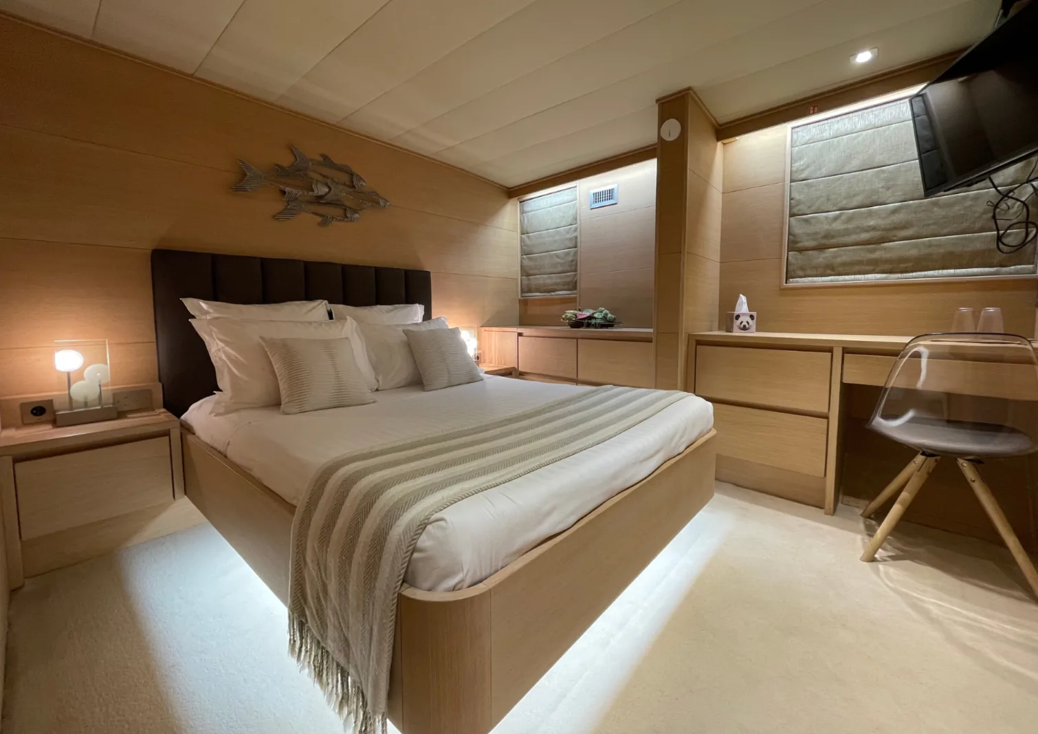 LADY JERSEY - photo 21 location yacht Cannes