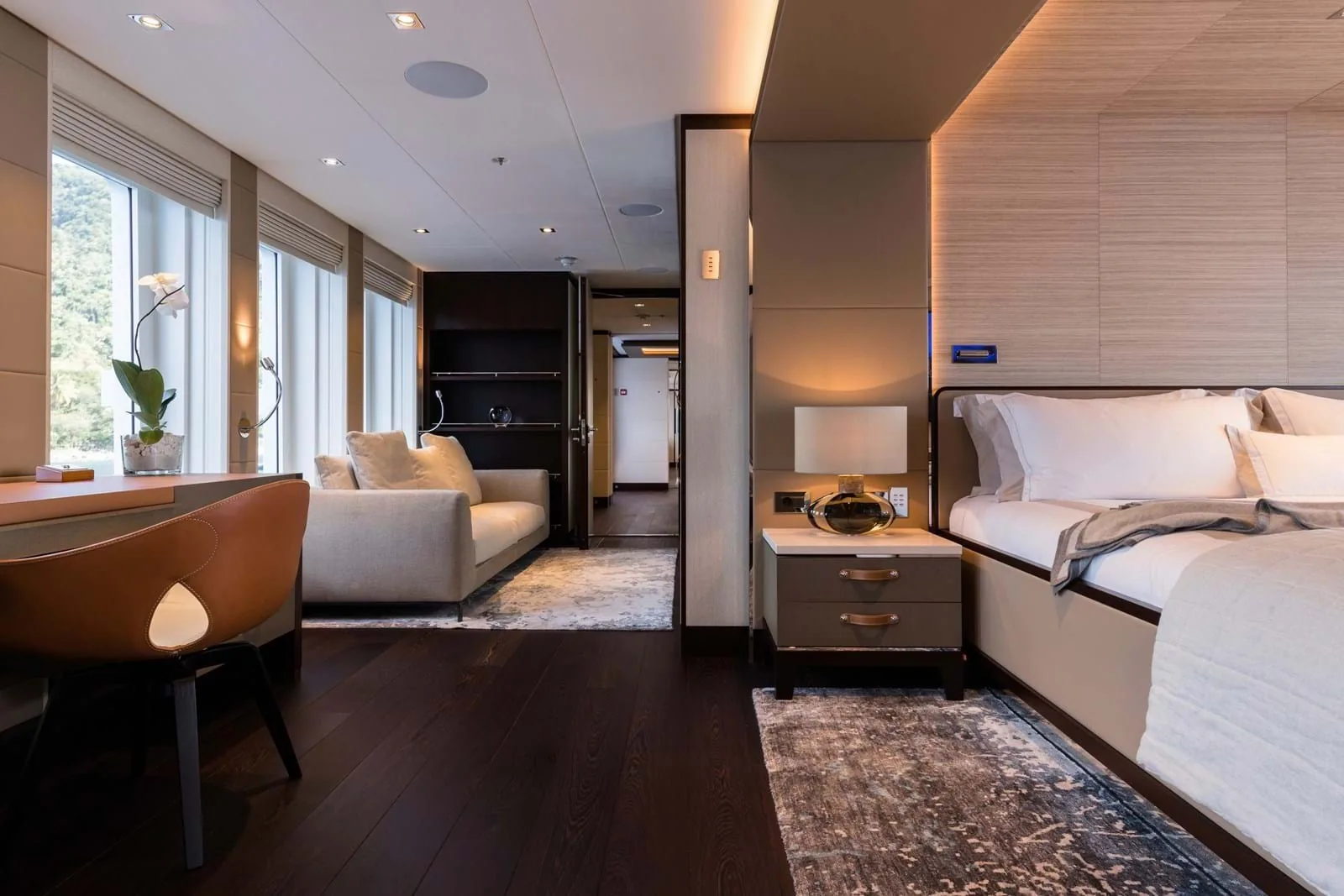 LAURENTIA - photo 25 location yacht Cannes