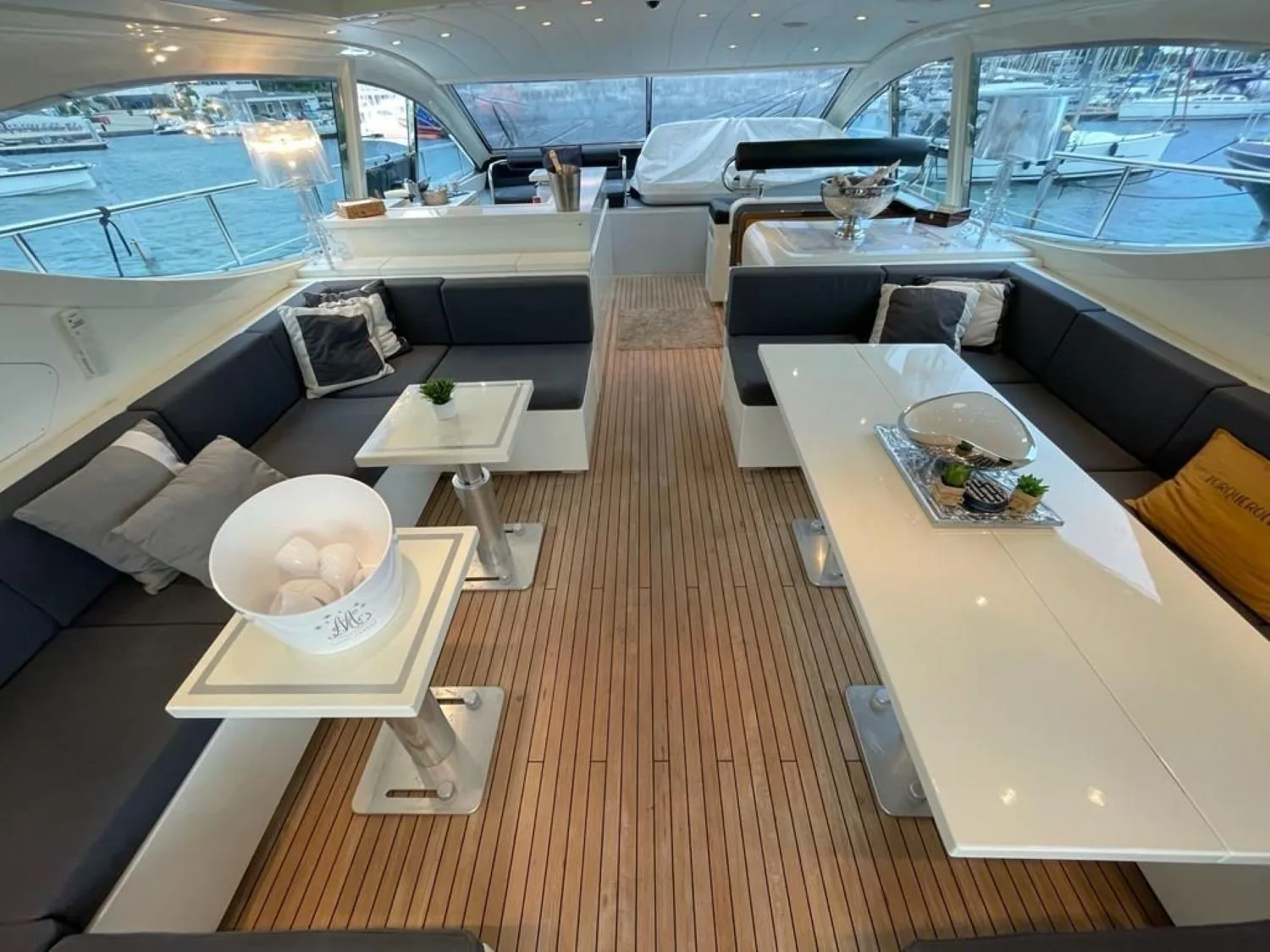 LEOPARD 24 - photo 12 location yacht Cannes