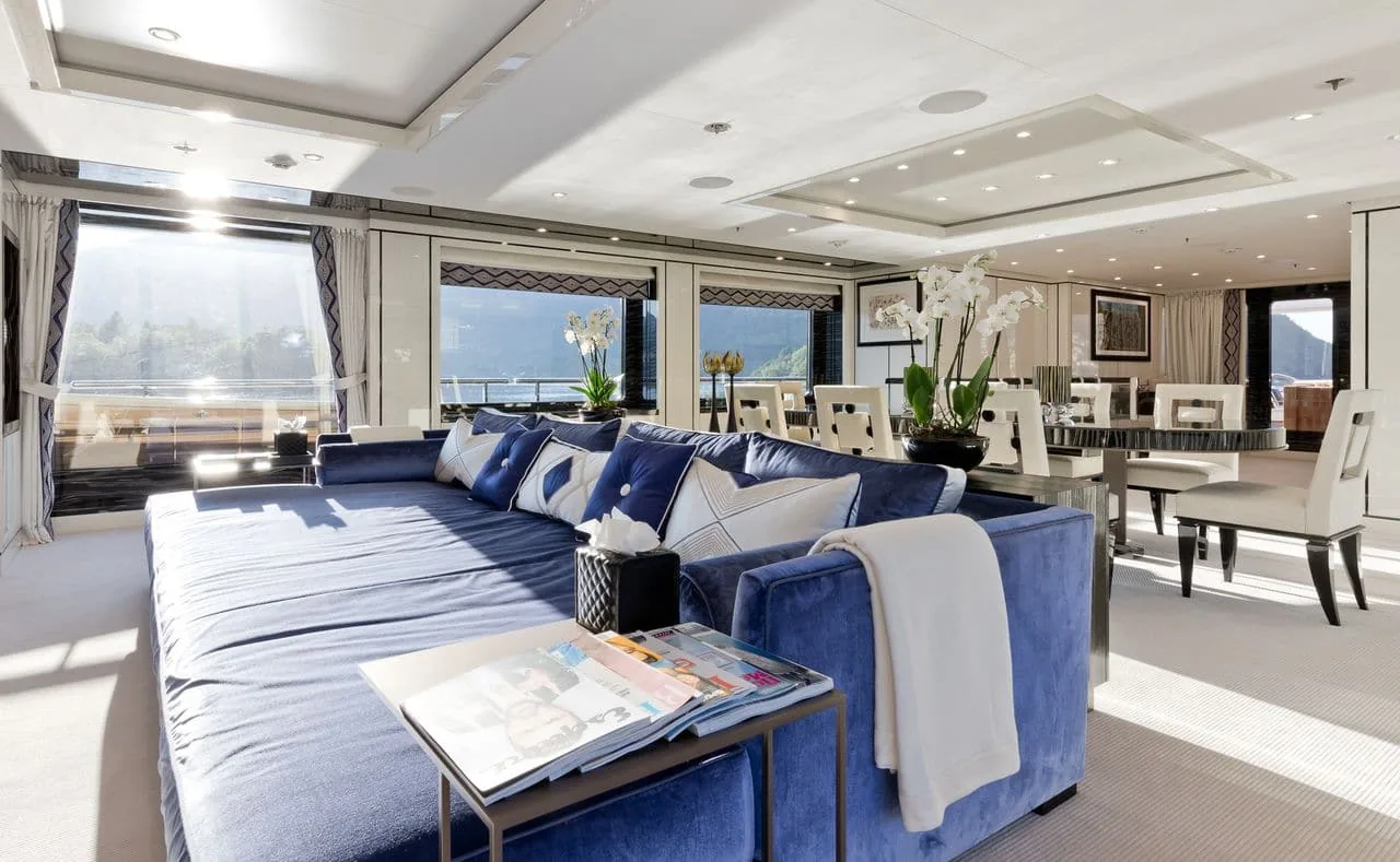 LILI - photo 13 location yacht Cannes