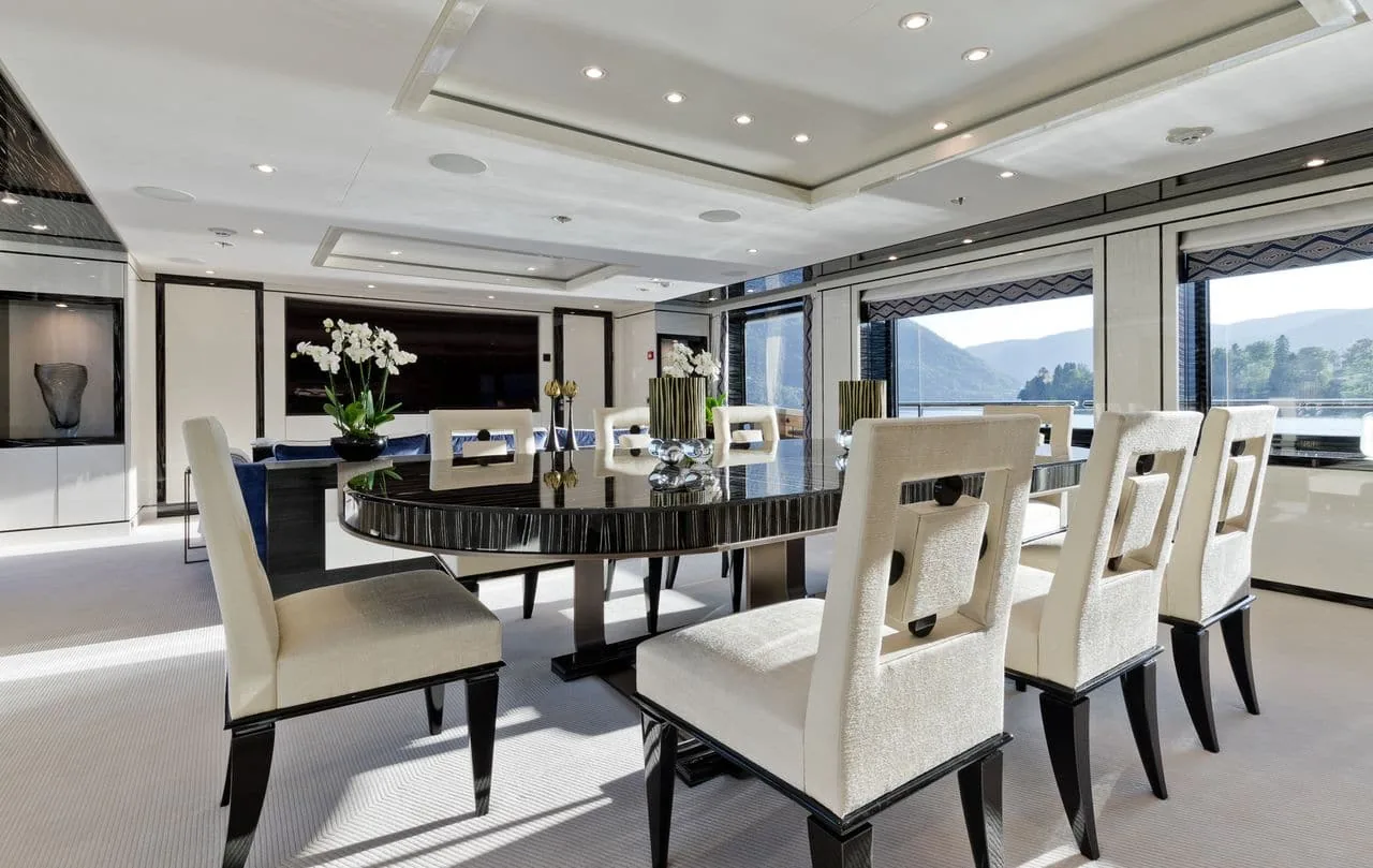 LILI - photo 14 location yacht Cannes