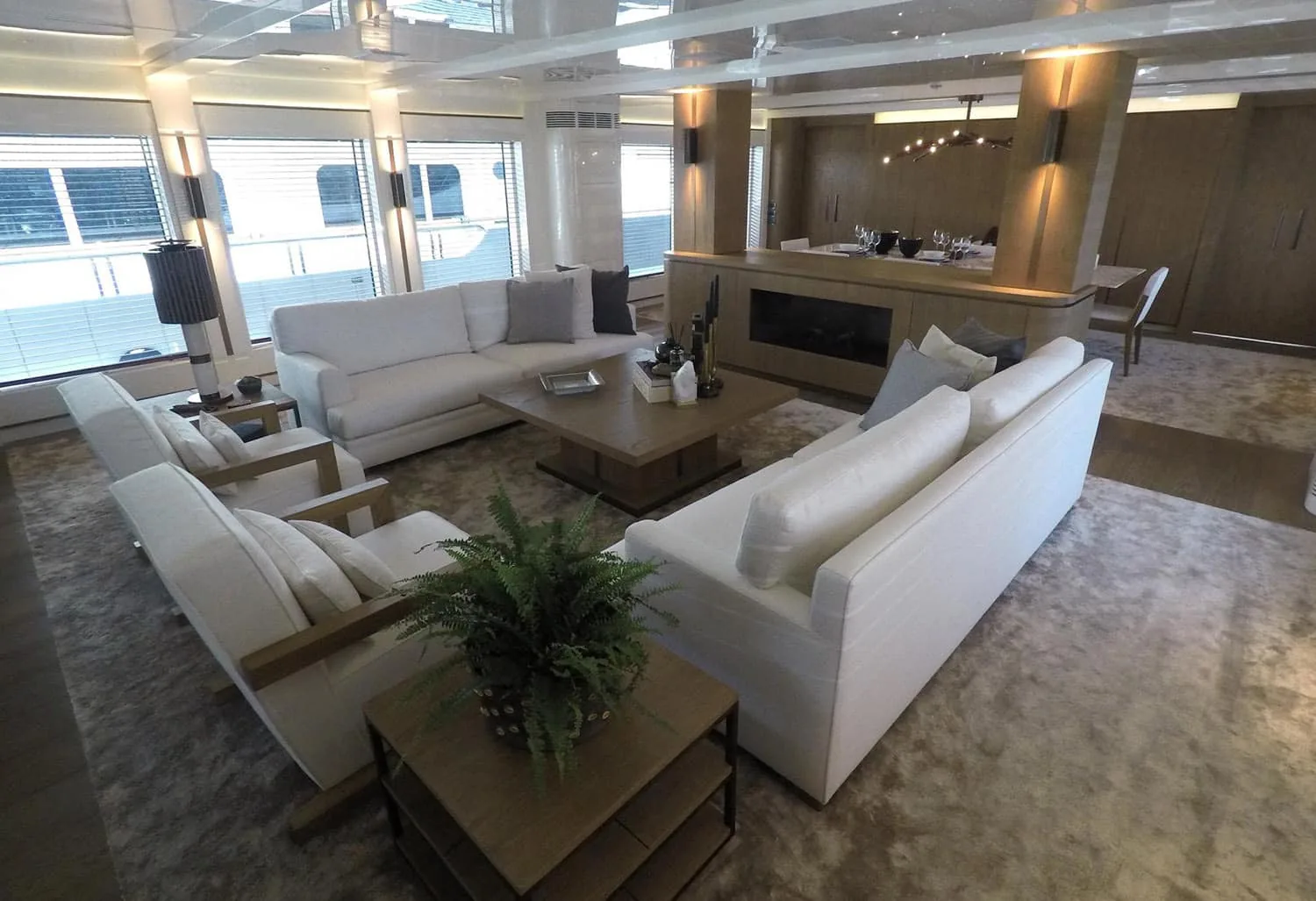 LIQUID SKY - photo 13 location yacht Cannes
