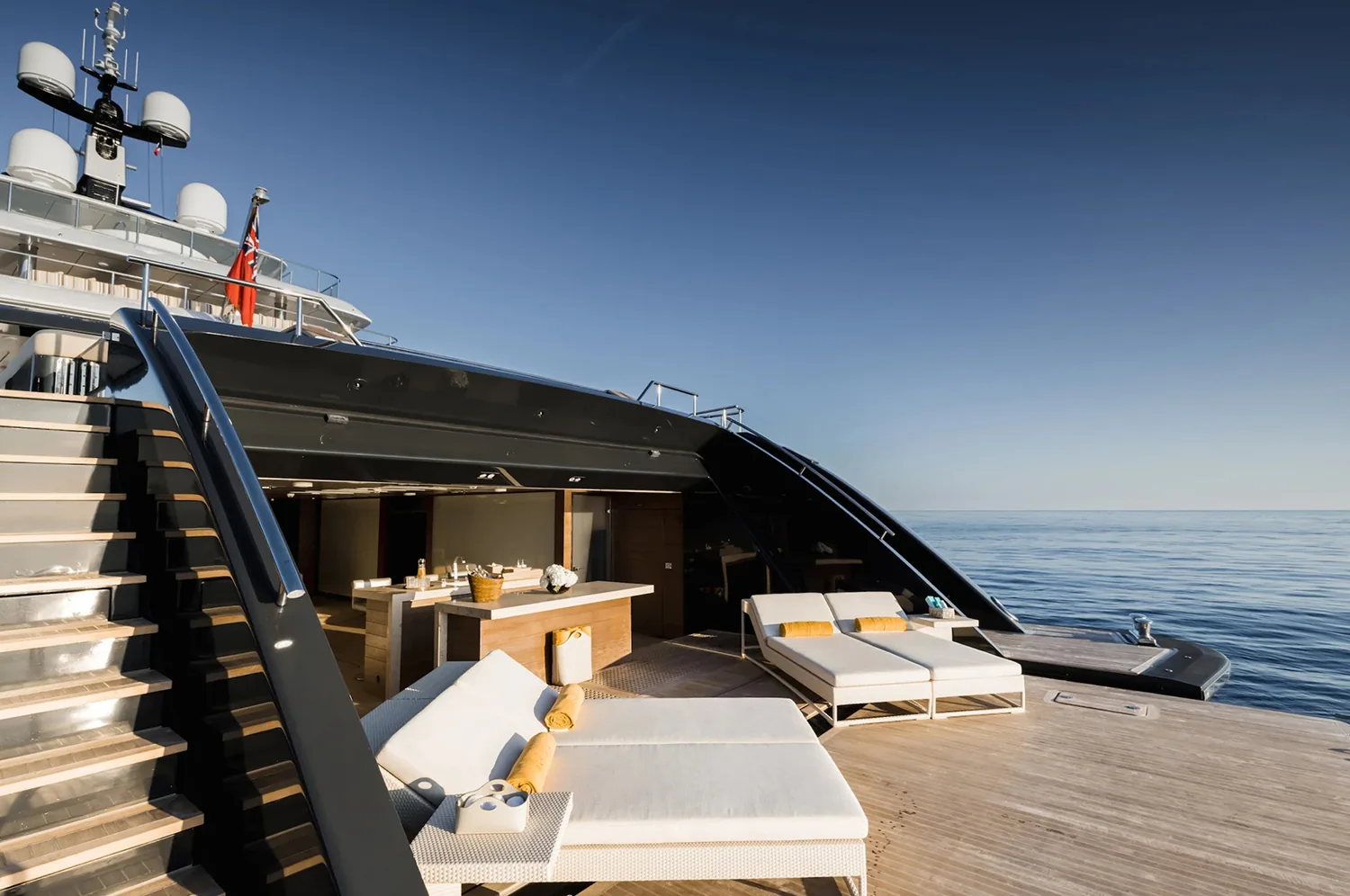 LOON - photo 46 location yacht Cannes