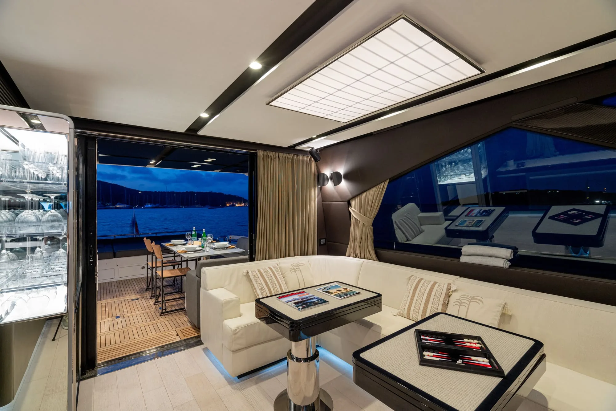 MANARA I - photo 12 location yacht Cannes