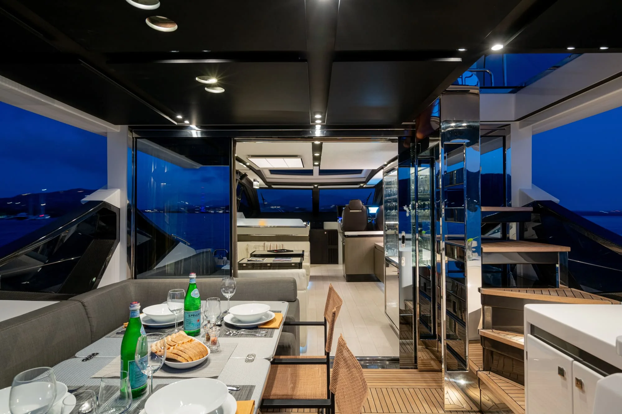 MANARA I - photo 13 location yacht Cannes