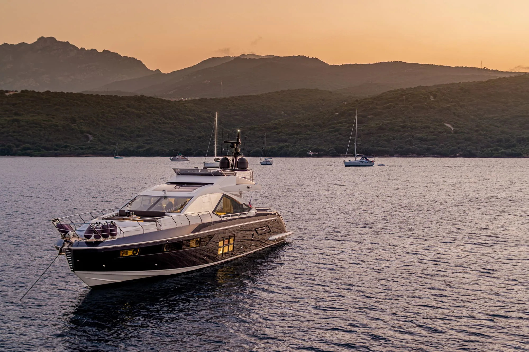 MANARA I - photo 26 location yacht Cannes