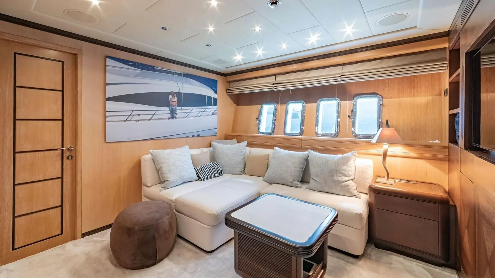 Mangusta 108, photo 16 location yacht Cannes